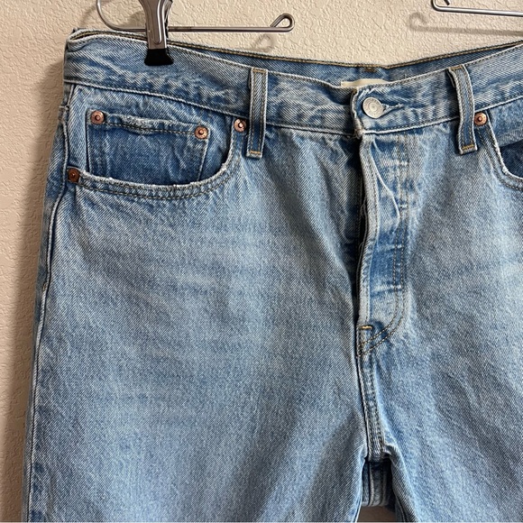 Levis wegdies straight leg with rips - Picture 8 of 11